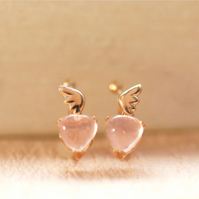 ローズクォーツとピンクゴールドのピアス